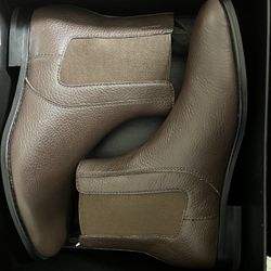 New Coach men Boots