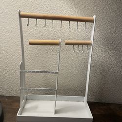 Jewelry Organizer/Holder 