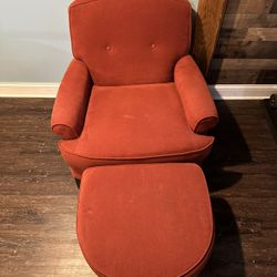 Chair W/Ottoman