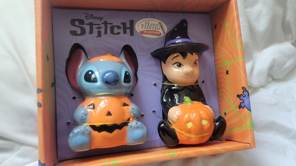 Disney Lilo & Stitch Halloween Salt & Pepper Shaker