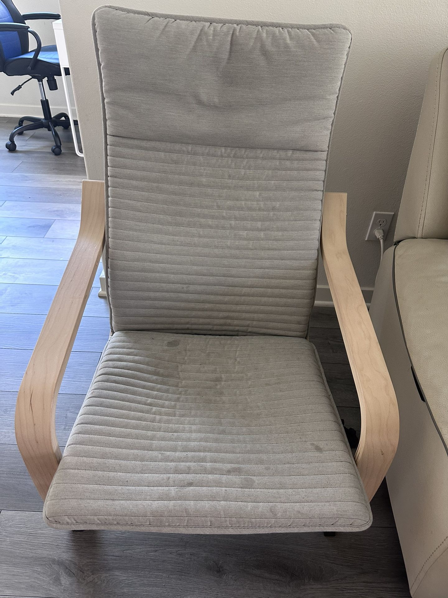 IKEA Poang Chair Cover Is Removable And Washable