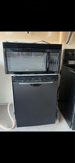 Bosch Dishwasher & Kenmore Microwave Hood Combination for Sale
