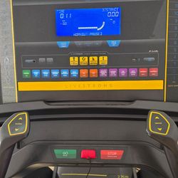 LiveStrong's Top treadmill