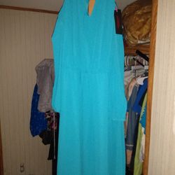 Celebs Cold Dress.Andiamo Shoes