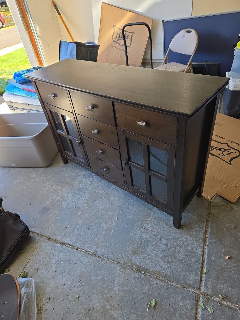 Credenza