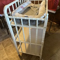 Baby Changing Table With Shelves 