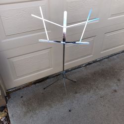 New Hamilton Music Stand