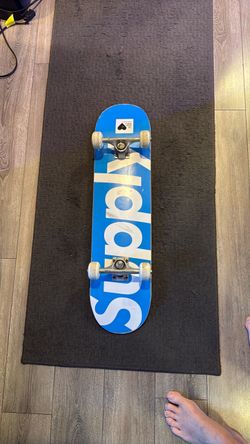 Complete Skateboard Blue, Supply Co. LIKE BRAND NEW