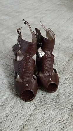 Brown Crinkle wedges high heels brand new never used size 6 womens