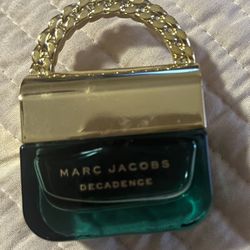Marc Jacobs Decadence 