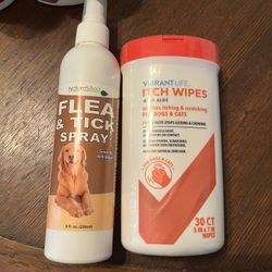 Flea Spray For Dogs And Itch Wipes