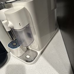Nespresso Machine 
