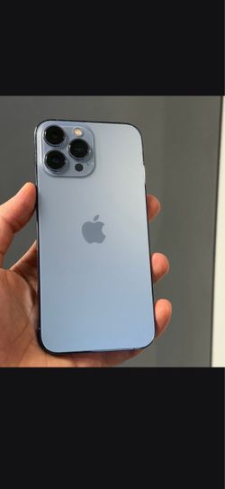 iPhone 13 Pro Max blue