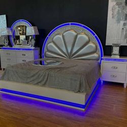 Juego De Cuarto En Venta.Ask For Price