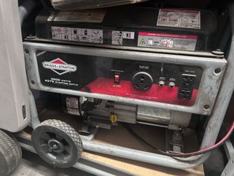 Generator- Briggs & Stratton