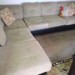 Couch L-shaped Sectional