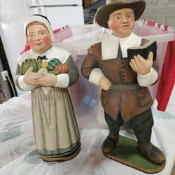 Pilgrim lady and pilgrim man $30.00 EACH/ cada uno 