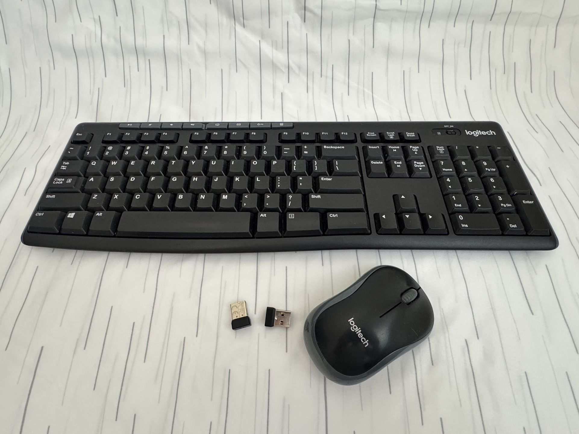 Logitech M270 Wireless Keyboard And Mouse