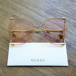 Gucci Square Oversized Sunglasses in Gold With Pink Lens 