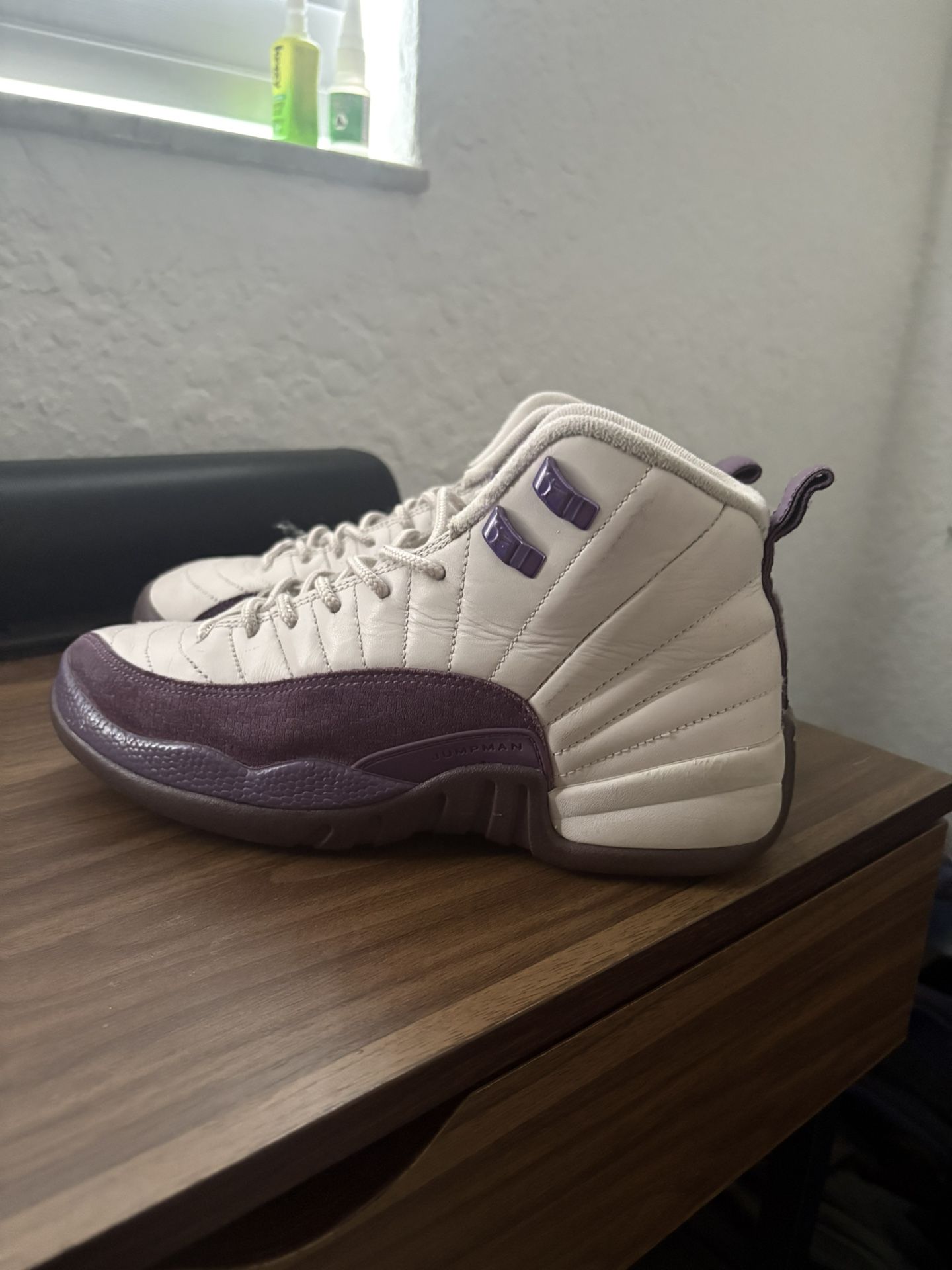 jordan 12