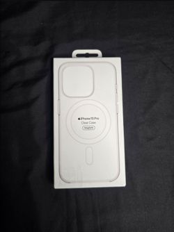 Apple iPhone 15 pro silicon case clear color