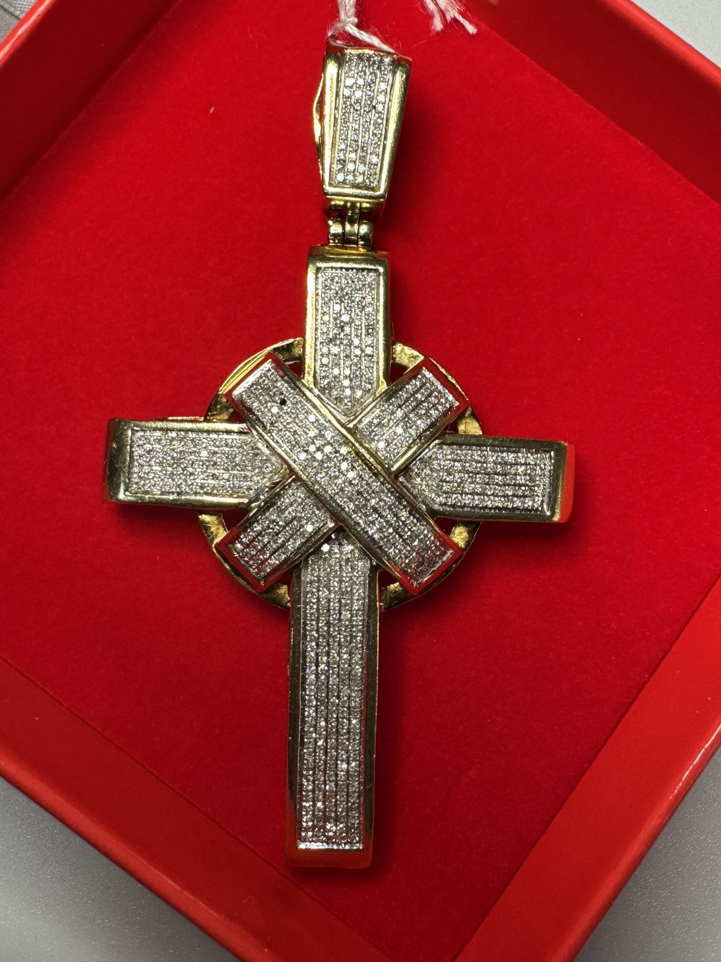 10K Religious Pendant