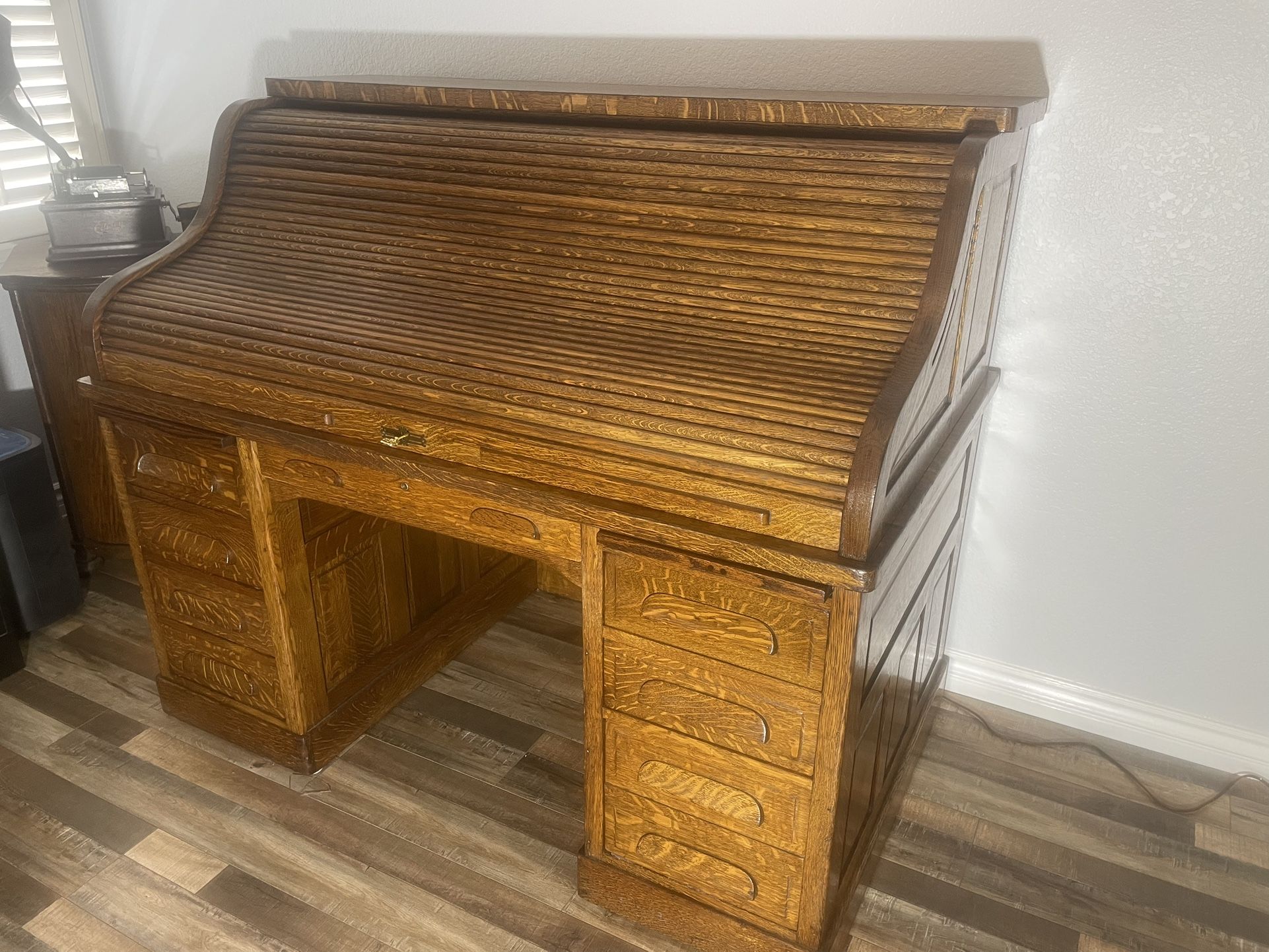 Beautiful Antique Tiger Oak Raised Paneled S Curve Roll Top Desk