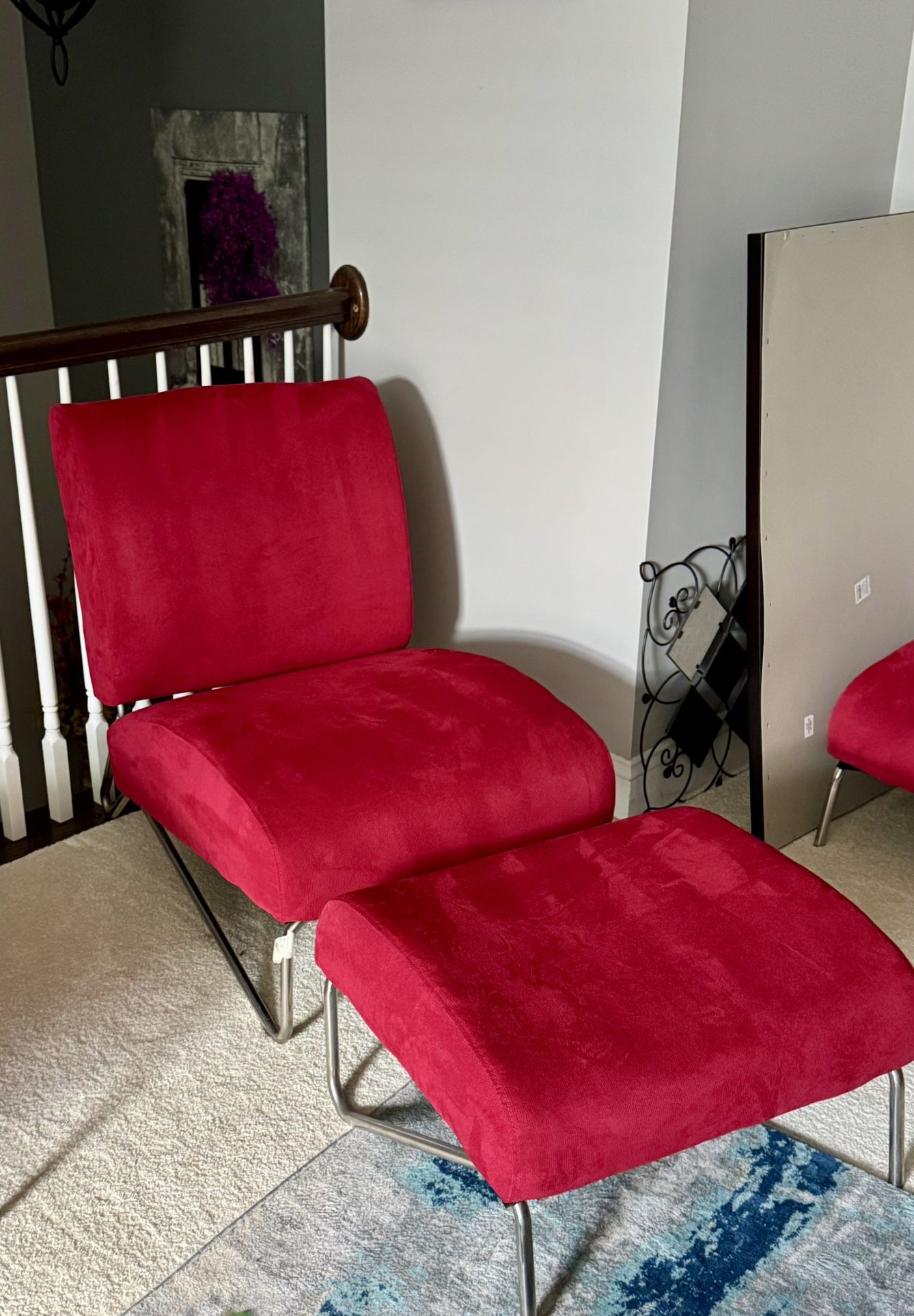 Chair And Ottoman (3)