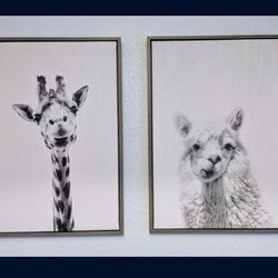 Wall Art - Giraffe & alpaca animals Nursery Room