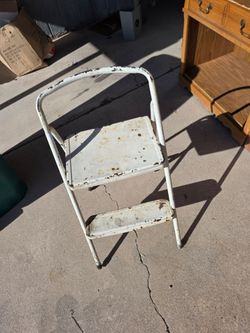 Step stool