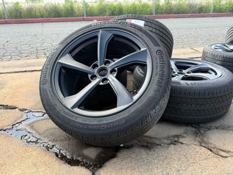 4x 2026 Tesla Model Y Juniper Rims Crossflow 19X9.5 Continental 255/45R19 99%
