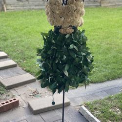 Vintage Metal Dress Form With Artificial Decor And Lights