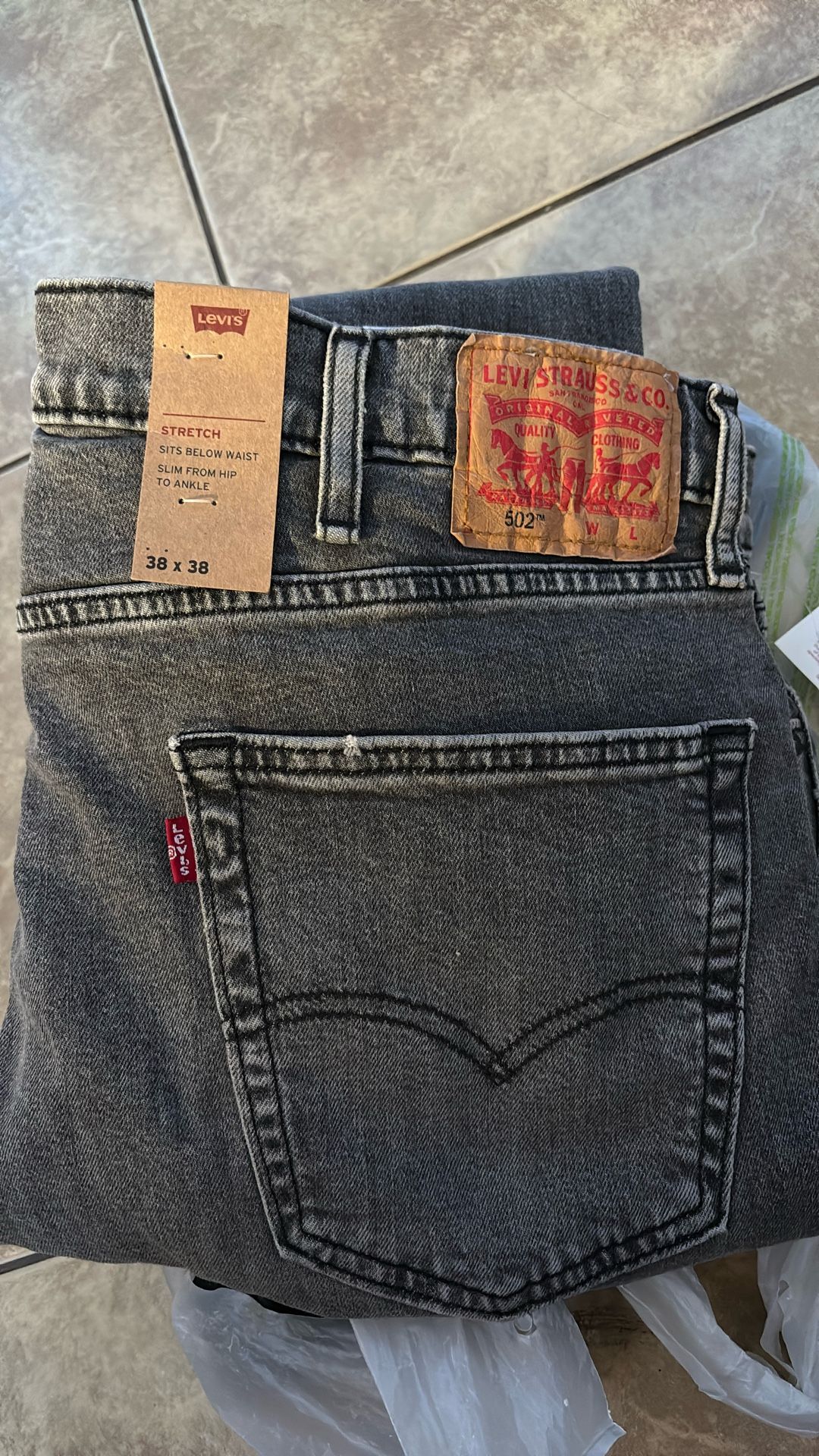 Brand New Men’s Levi’s Gray 38”38