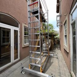 Aluminum Mobile Scaffold Ladder – Max Height 4.5m (14.8 ft)