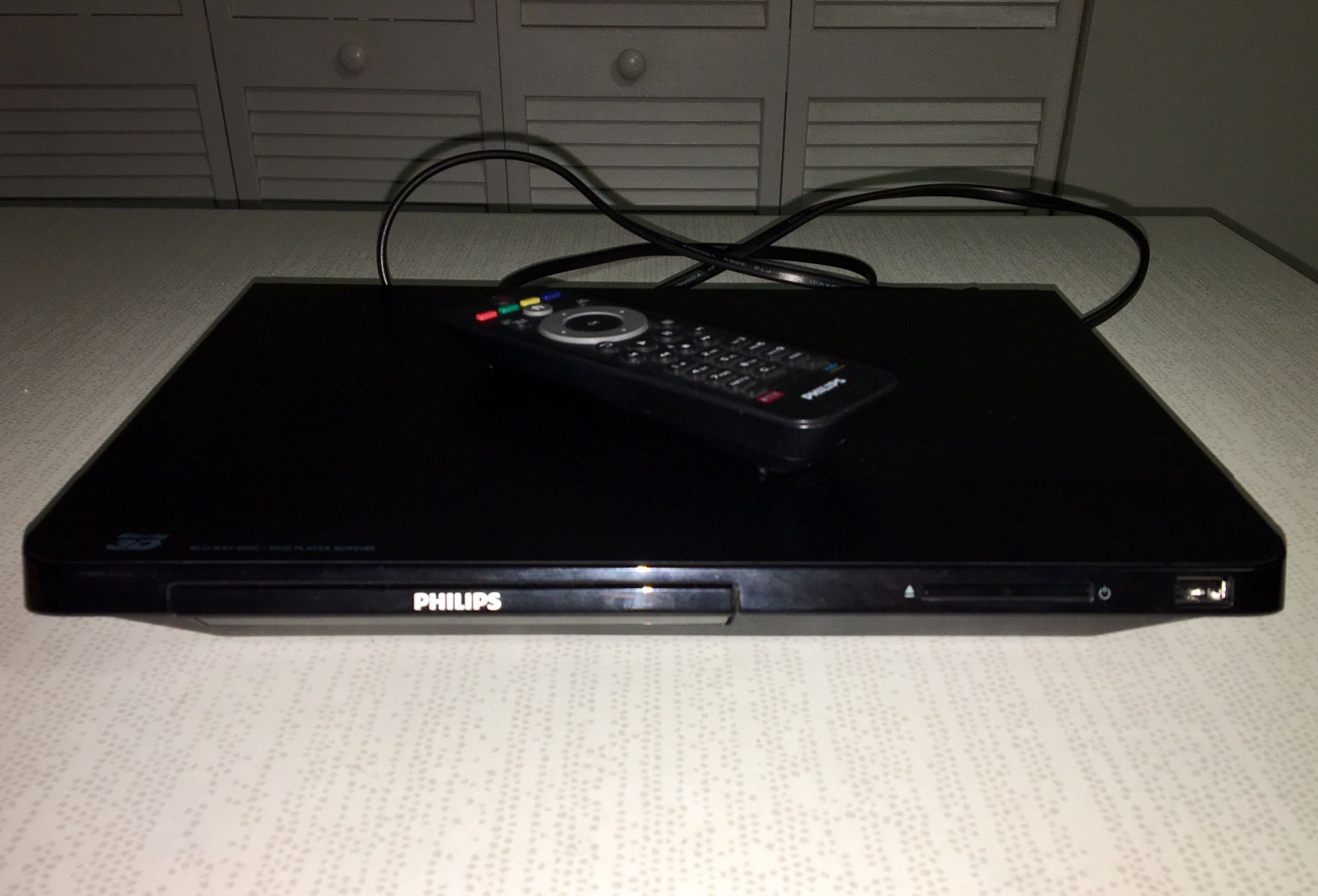Phillips Blu-Ray Player with WiFi Streaming for Netflix and More!!