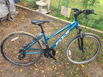 Fuji ladies Mountain bike