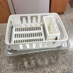 Plastic Dish Drainer White -