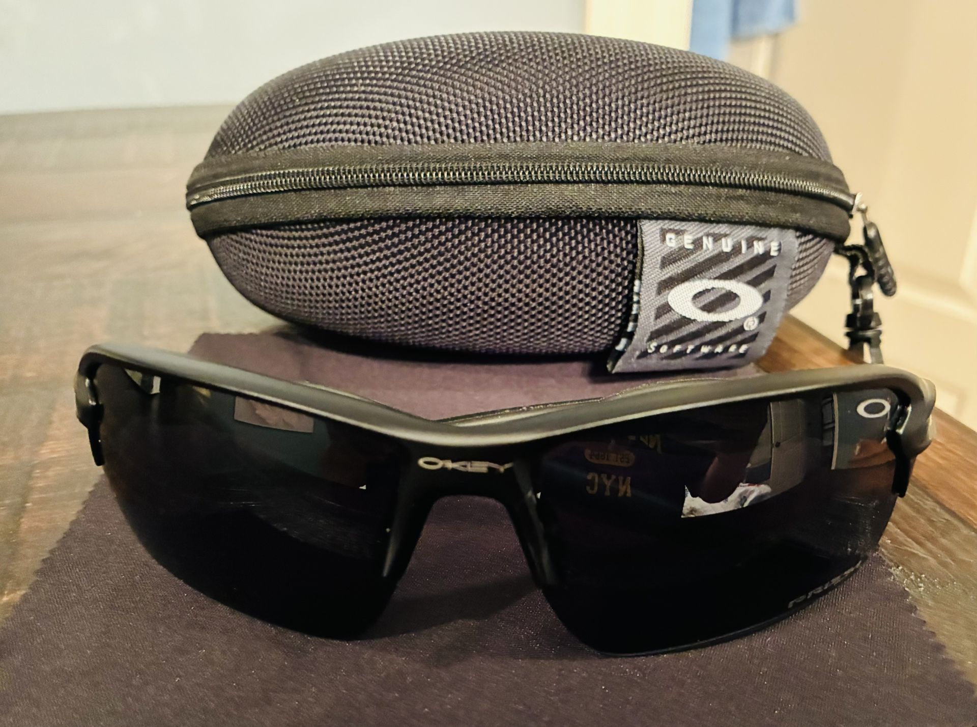 Oakley Sunglasses With Case 