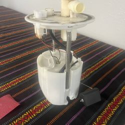 2013 Toyota Corolla Fuel Pump