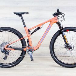 Santa Cruz Blur C AXS, size - M, Fully carbon MTB, SRAM AXS, carbon wheels