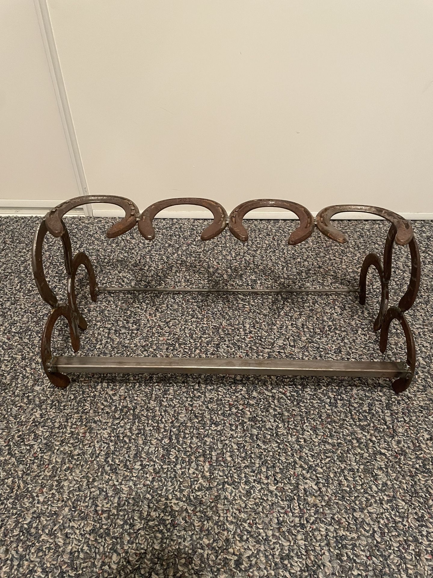 horseshoe boot rack