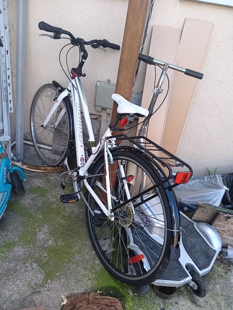 I Have An Infinity Boss Bike For Sale Asking $150 for It Or Best Offer.