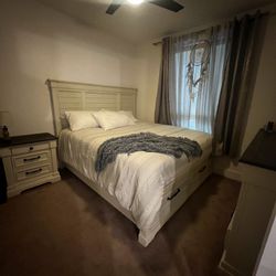 King Size Bedroom Set 