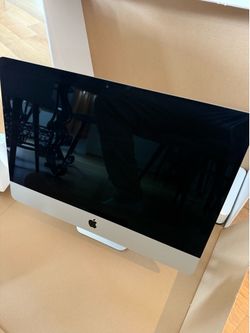 iMac 21.5”/2.3DC/16GB/256GB/Iris640/WLKB