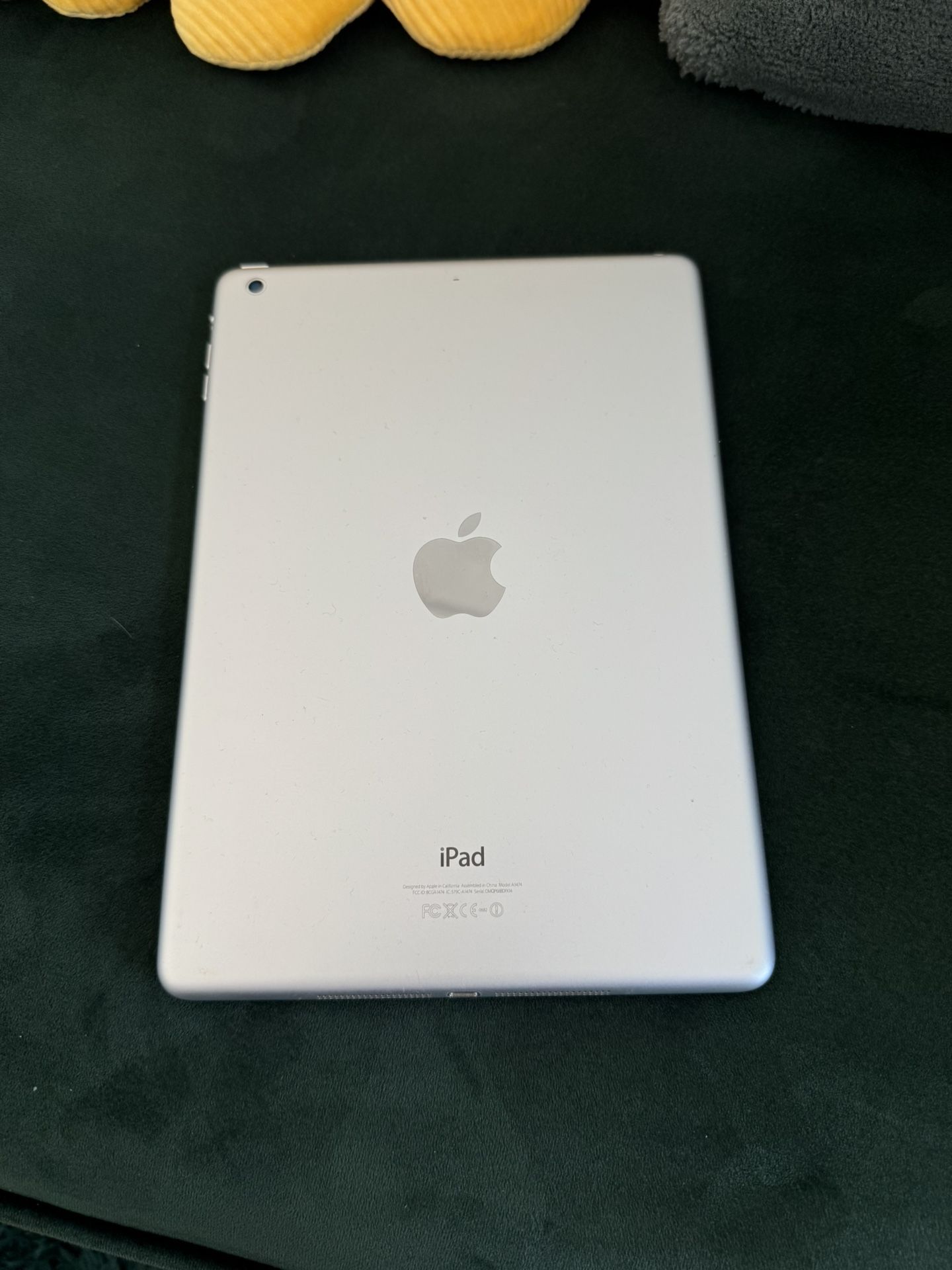 iPad Air. Like New