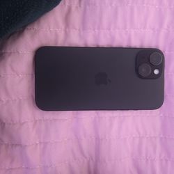 BRAND NEW IPHONE 15 128 GB