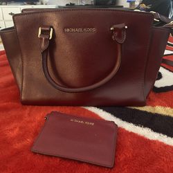 Michael Kohl’s Purse And Wallet