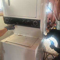 Kenmore  Laundry Center 