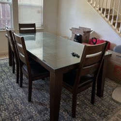 6 Seat Dining Table 