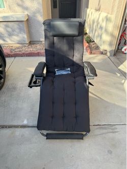 Brand New Zero Gravity Chair